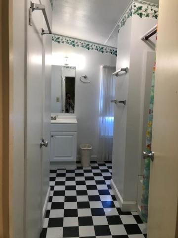 Cottage 201-A image 4