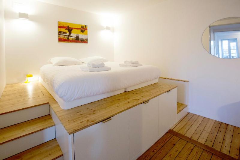 Apartment with Terrace image 3