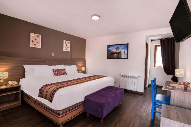 Atoq San Blas Hotel - image 1