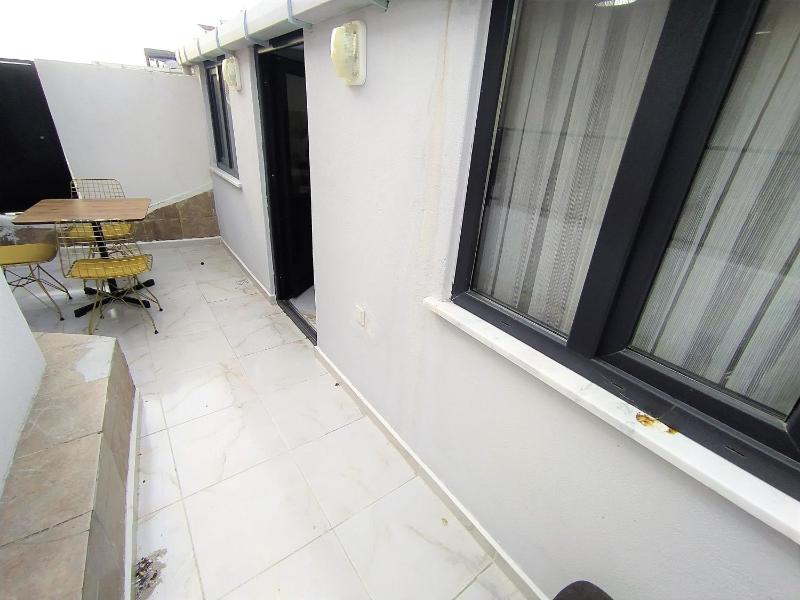 Deluxe Double or Twin Room with Balcony image 4