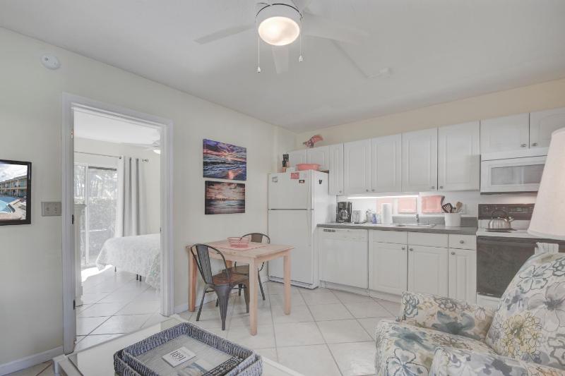 Five Palms Vacation Rentals- Daily - Weekly - Monthly - image 23