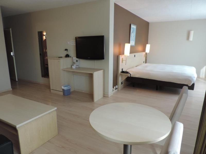Suite image 2