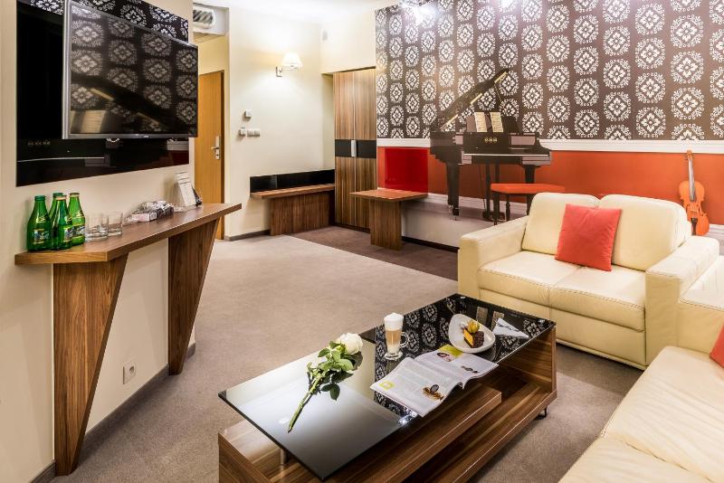 Hotel Filmar - image 4