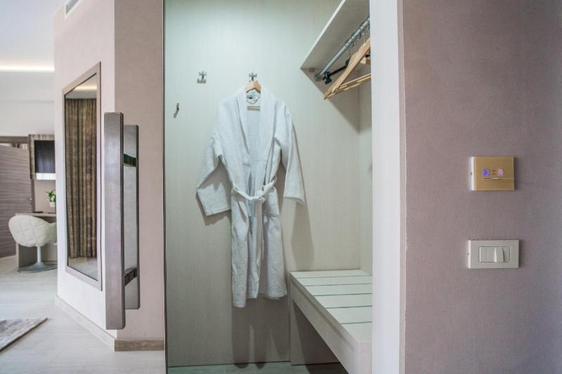 Superior Apartment image 3