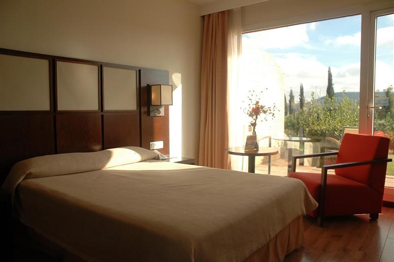 Single Room with Balcony image 1