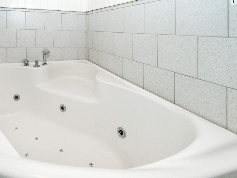 Two-Bedroom Holiday Home image 3