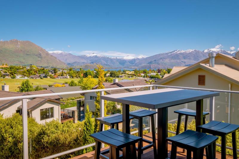 Kings View - Wanaka Holiday Home - image 26