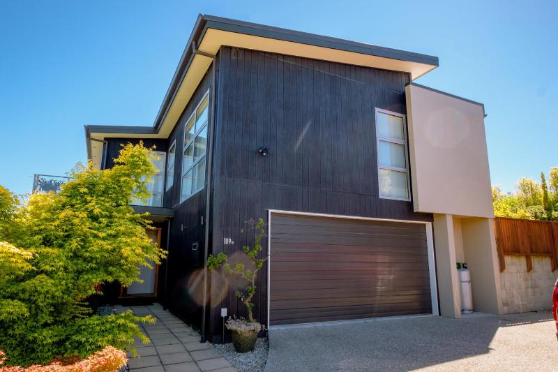 Kings View - Wanaka Holiday Home - image 16