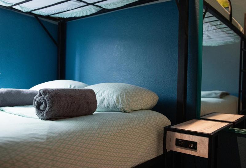 California Dreams Hostel - Pacific Beach - image 13
