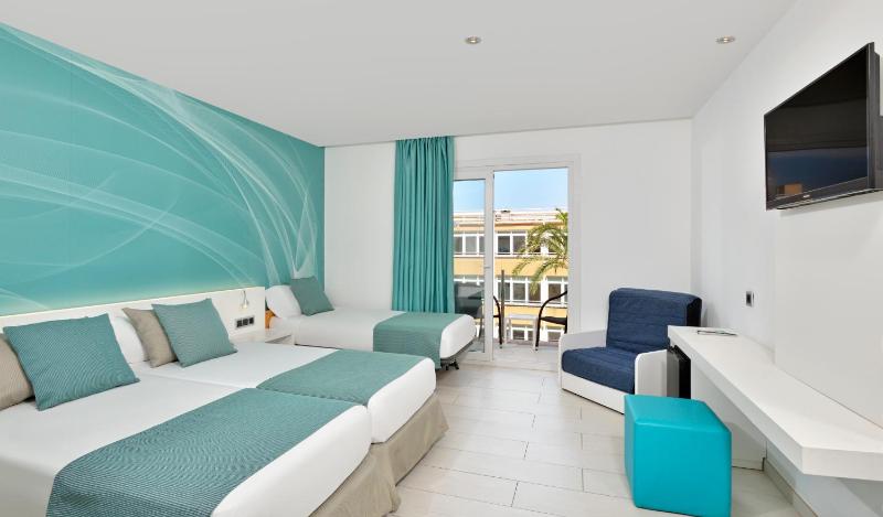 Triple Room image 2