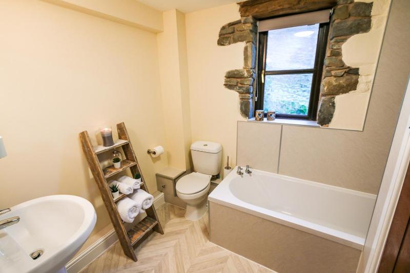 Kestrel Cottage image 3
