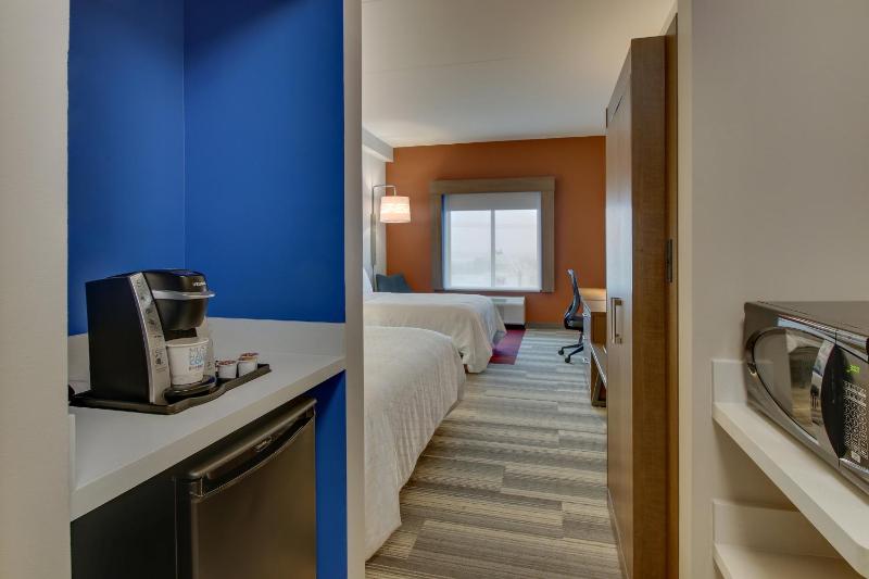 Holiday Inn Express And Suites Nashville MetroCenter Downtown By IHG - image 9