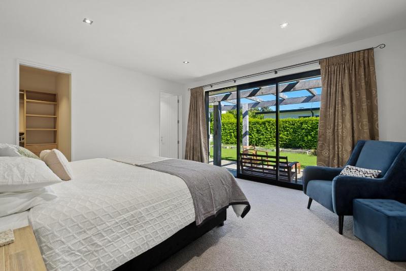Roys Bay Lodge - Wanaka Holiday Home - image 23