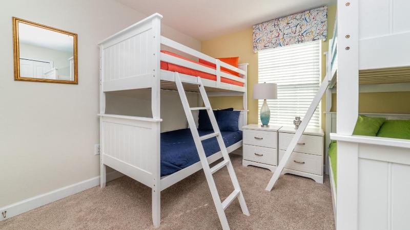 Five-Bedroom House image 2