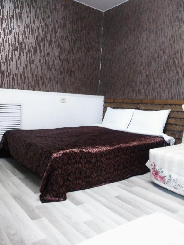 Two-Bedroom House image 1