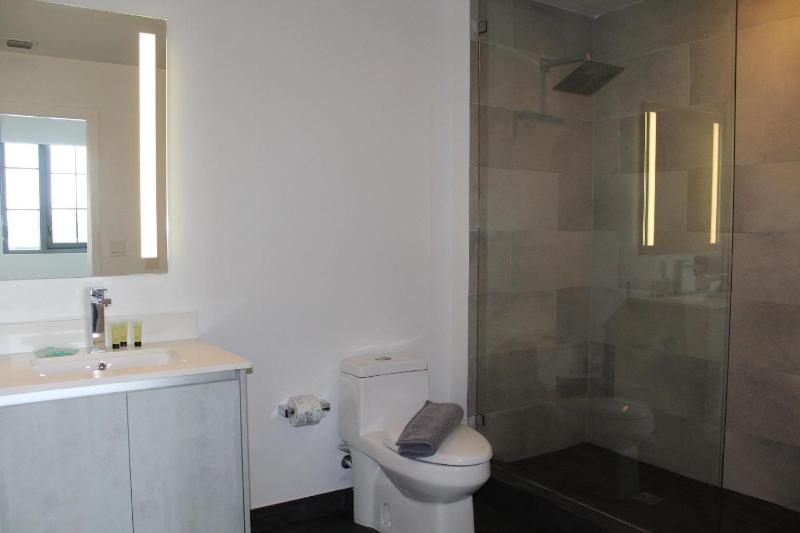 Studio Apartment image 1