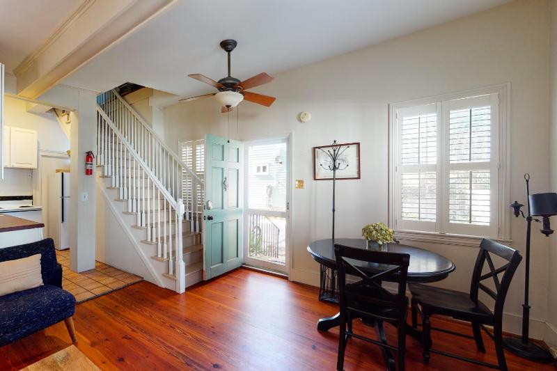 one bedroom house image 3
