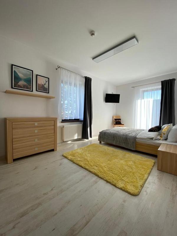 Three-Bedroom Apartment image 4