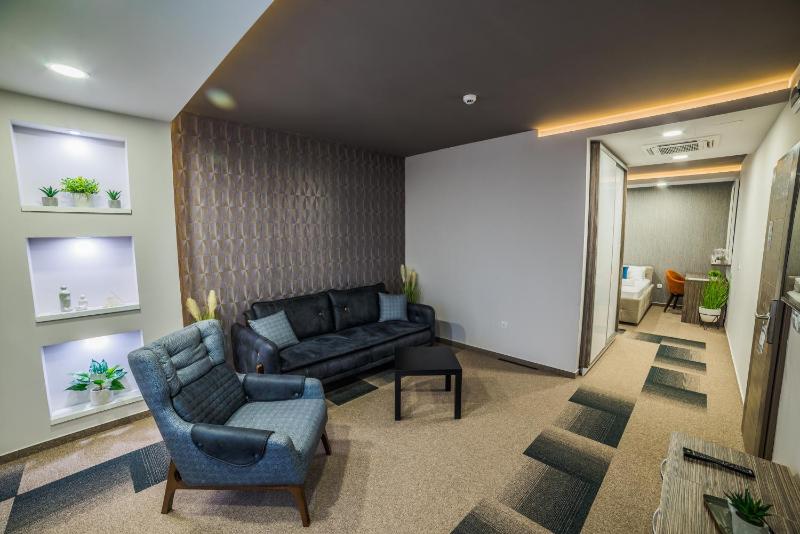 King Suite image 3