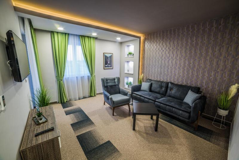 King Suite image 2