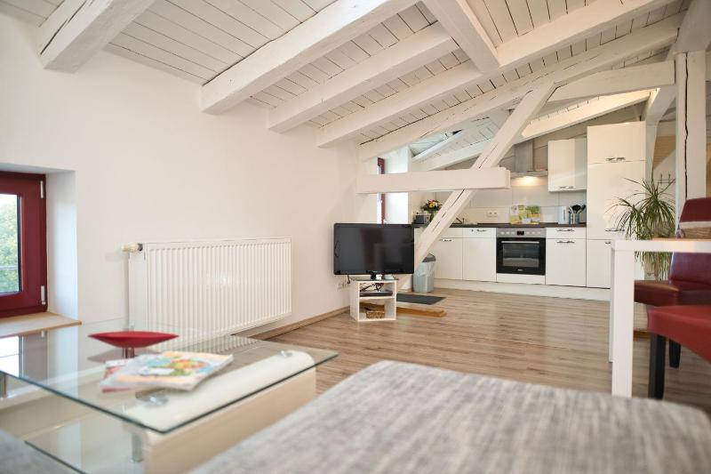 Apartment mit Balkon - Dachgeschoss image 3