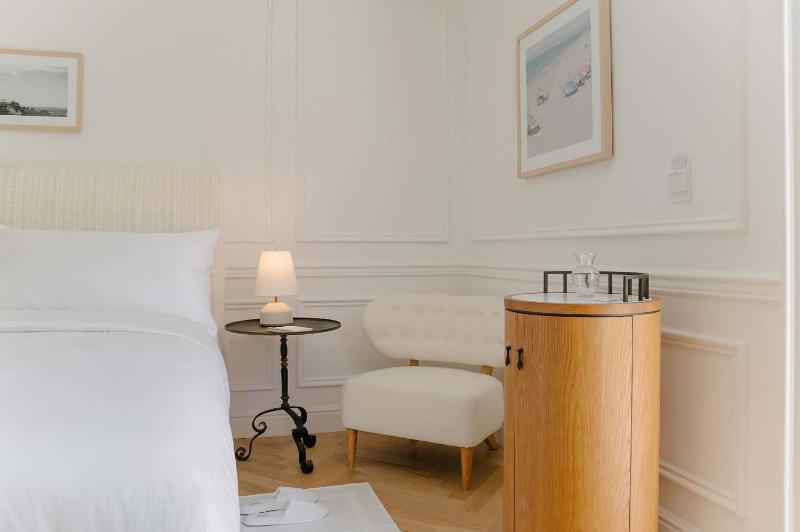Cara Hotel - image 6
