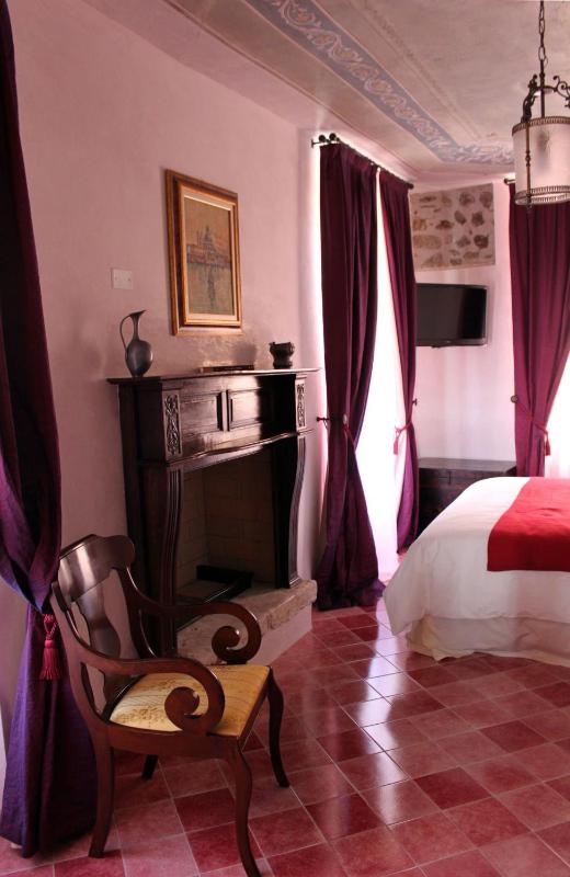 Superior Double Room image 4