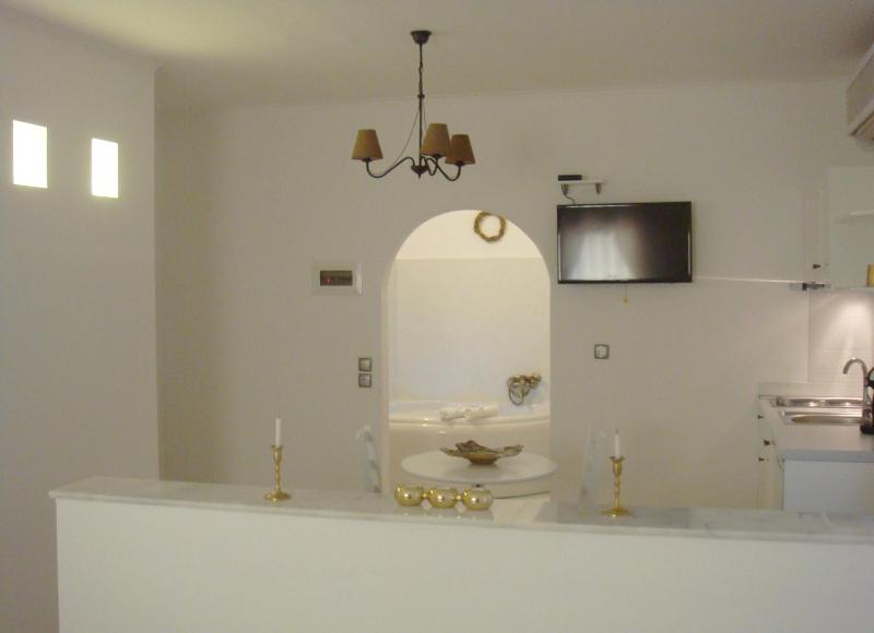 One-Bedroom Suite image 1