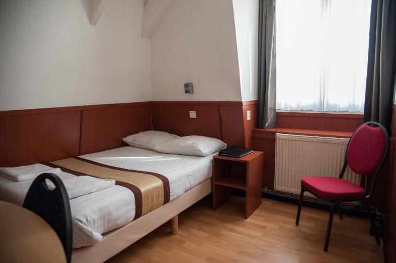 Hotel Continental Amsterdam - image 8