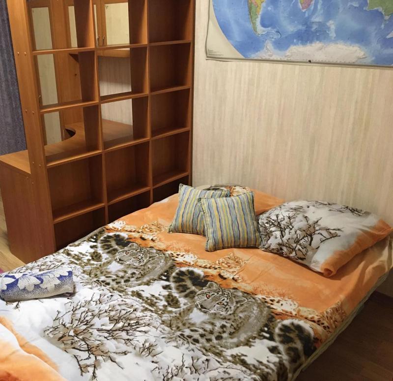 One-Bedroom Apartment image 1