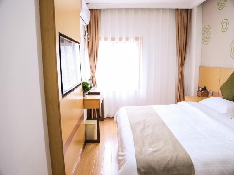 GreenTree Inn Nanjing Zhongshan Mausoleum Scenic Area Zhongling Street Subway Station Express Hotel - image 6