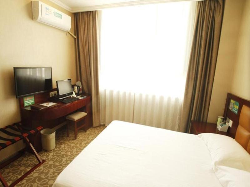GreenTree Inn Anhui Hefei Tianehu Wanda Square Express Hotel - image 48