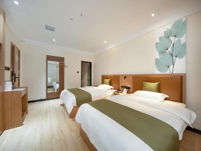GreenTree Inn Kunming Nanping Pedestrian Street Hotel - image 20
