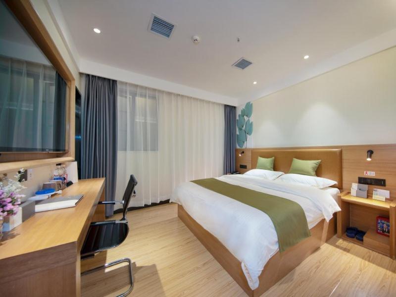 GreenTree Inn Kunming Nanping Pedestrian Street Hotel - image 21