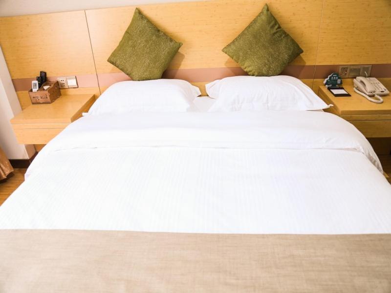GreenTree Inn Nanjing Zhongshan Mausoleum Scenic Area Zhongling Street Subway Station Express Hotel - image 18