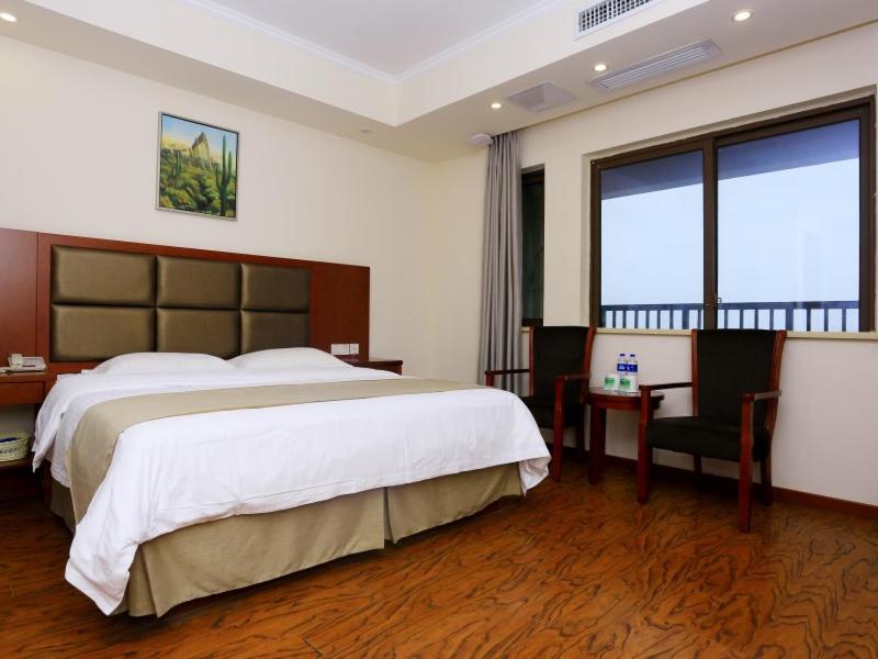 GreenTree Inn AnHui HeFei Heyu Rd. Dayun City Express Hotel - image 24