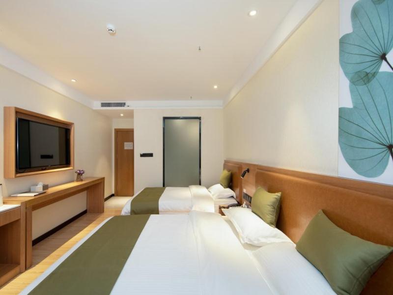 GreenTree Inn Kunming Nanping Pedestrian Street Hotel - image 23