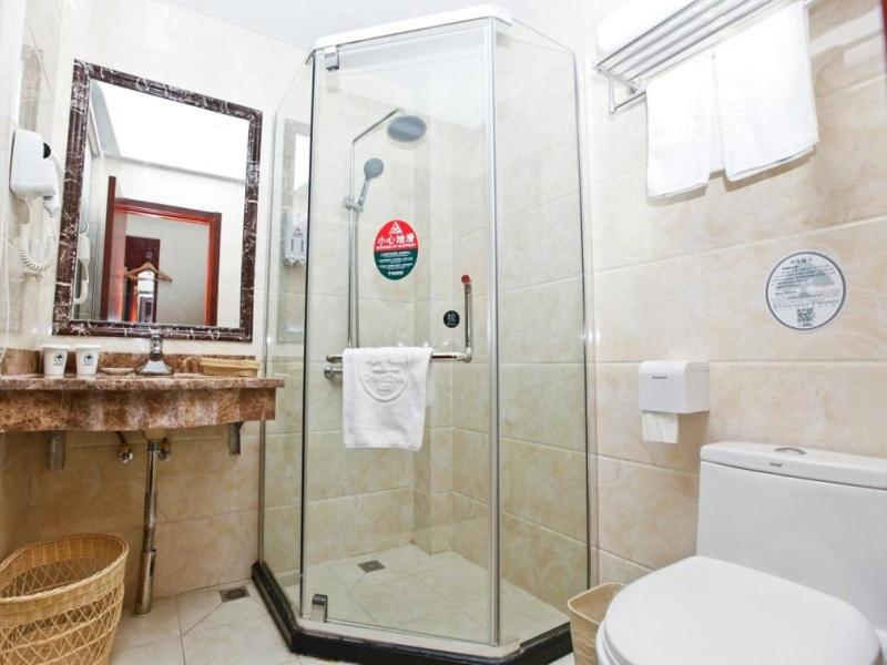 GreenTree Inn Anhui Hefei Huizhou Avenue Dazhonglou Express Hotel - image 34