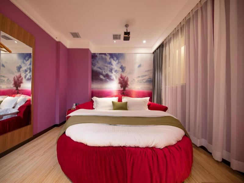GreenTree Inn Kunming Nanping Pedestrian Street Hotel - image 18
