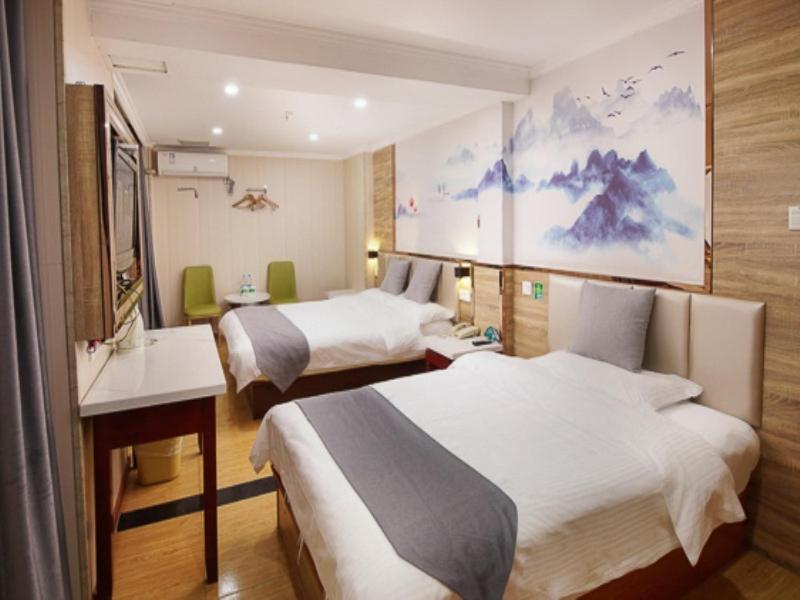 GreenTree Inn Nanjing Qinhuai District Xinjiekou Subway Station Express Hotel - image 33