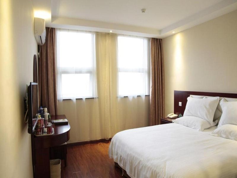 GreenTree Inn Anhui Hefei Huizhou Avenue Dazhonglou Express Hotel - image 37