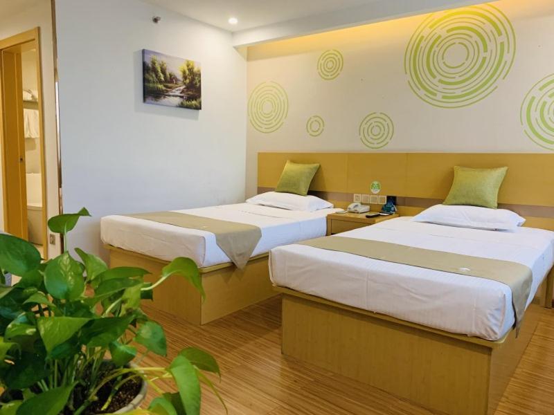 GreenTree Inn Tianjin Hedong District Tianjin Station Front Square Express Hotel - image 7
