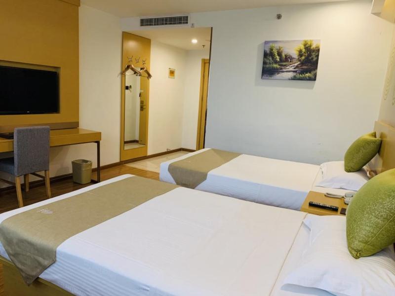 GreenTree Inn Tianjin Hedong District Tianjin Station Front Square Express Hotel - image 33