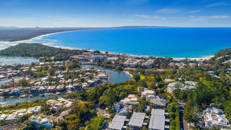 Laidback luxury living Noosa Heads - image 7