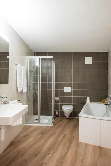 Apartment image 2