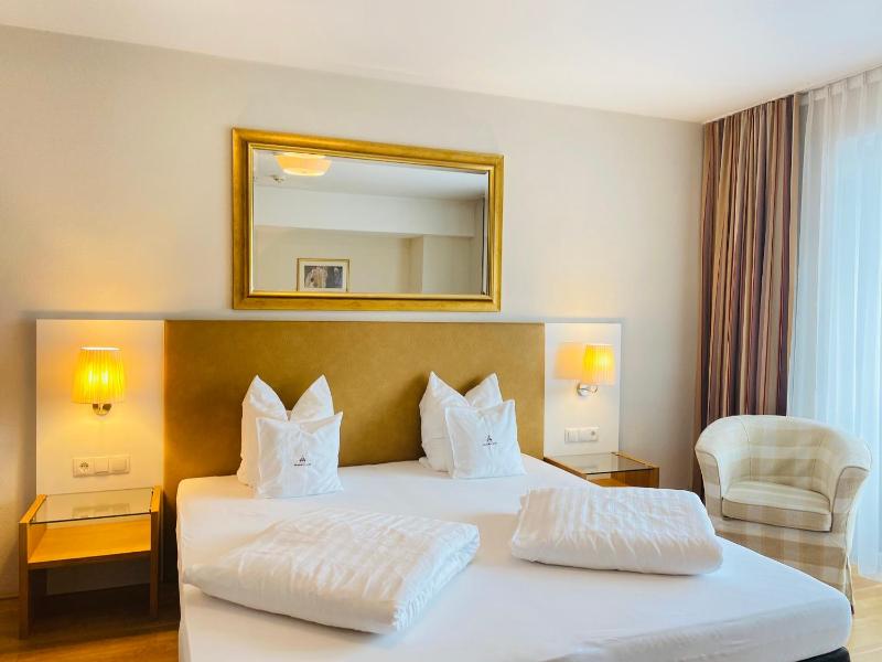 Double Room (1 Adult) image 3