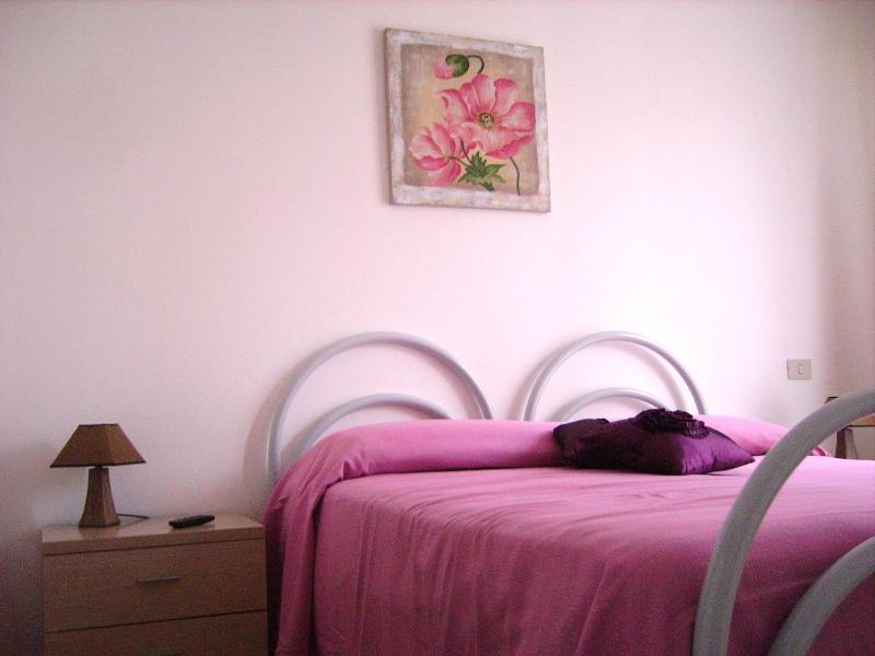 Double or Twin Room image 4