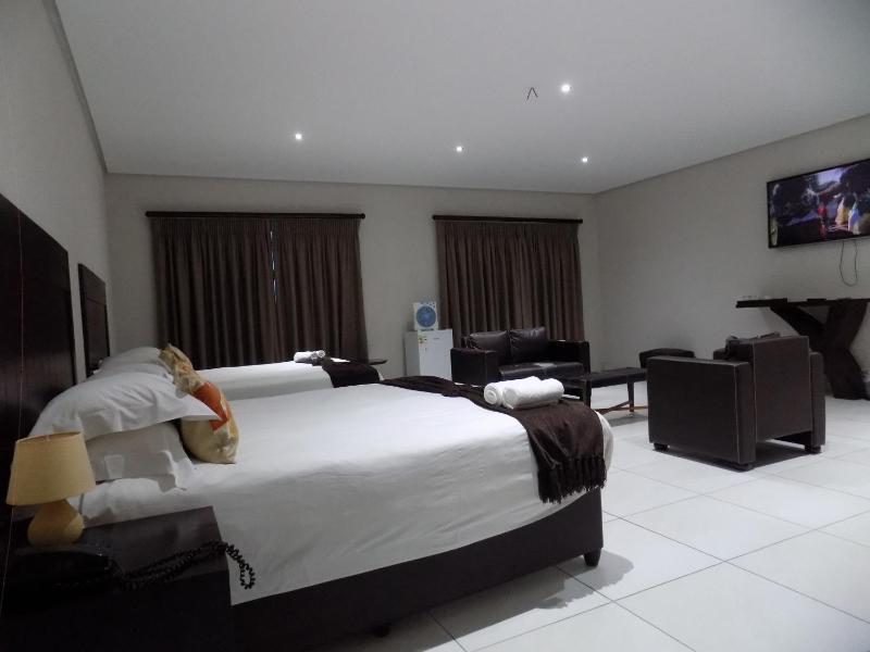 Margate Beach Lodge - image 6