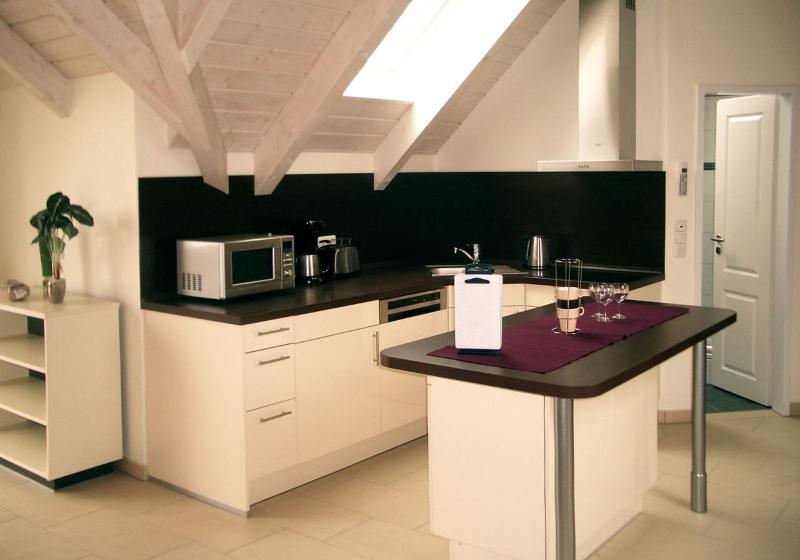 Three Bedroom Apartment for up to 5 People image 2