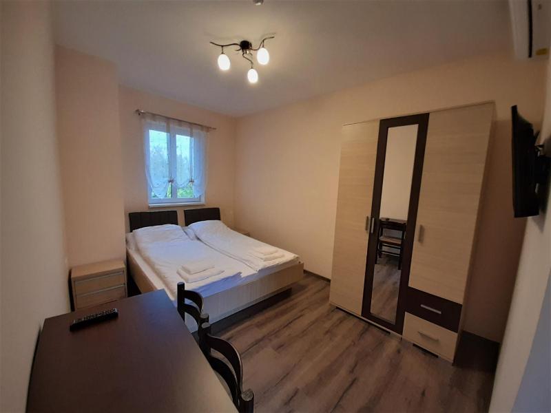 Double Room with Private Bathroom image 3